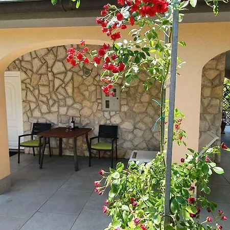 Apartment-studio-ginkgo-a1 * بنجول