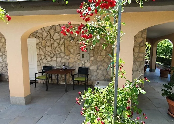 Apartment-studio-ginkgo-a1 * 반졸레